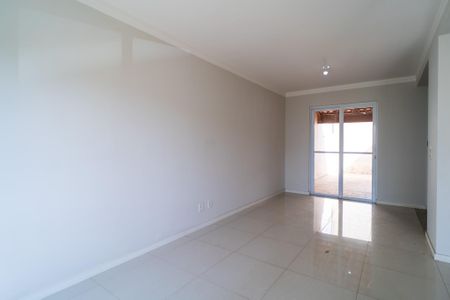Sala de casa de condomínio para alugar com 3 quartos, 77m² em Green Valley, Votorantim