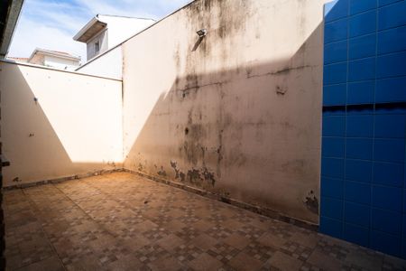 Casa de condomínio para alugar com 77m², 3 quartos e 1 vagaQuintal