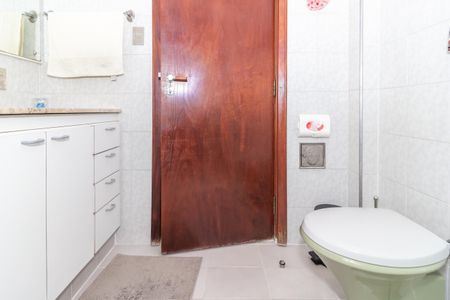 Apartamento à venda com 225m², 3 quartos e 2 vagasBanheiro