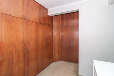 Apartamento à venda com 225m², 3 quartos e 2 vagasSuíte