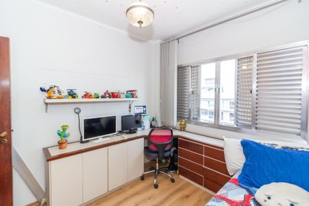 Apartamento à venda com 225m², 3 quartos e 2 vagasQuarto 2