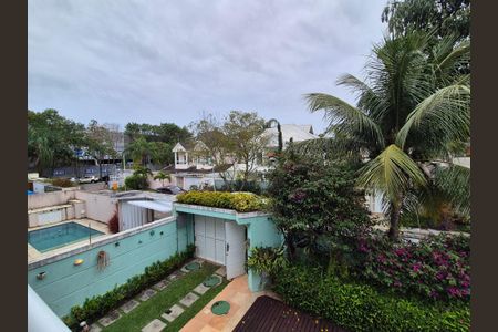 Casa de condomínio à venda com 400m², 4 quartos e 2 vagasVaranda