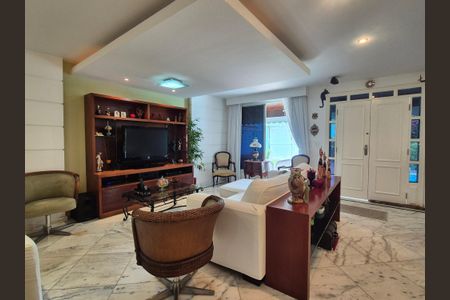 Sala de casa de condomínio à venda com 4 quartos, 400m² em Barra da Tijuca, Rio de Janeiro