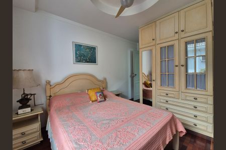 Casa de condomínio à venda com 400m², 4 quartos e 2 vagasSuíte 1