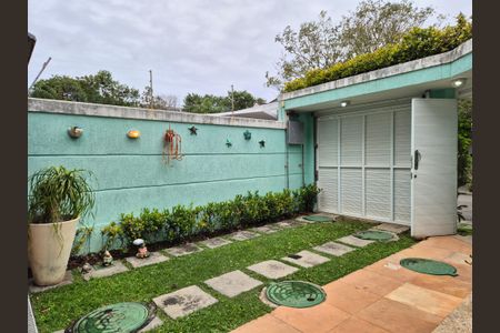 Casa de condomínio à venda com 400m², 4 quartos e 2 vagasGaragem