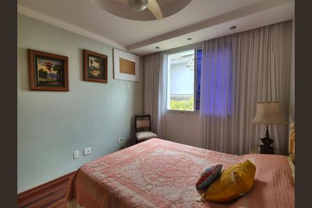 Casa de condomínio à venda com 400m², 4 quartos e 2 vagasSuíte 1