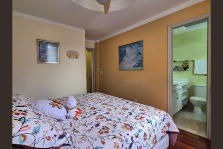 Casa de condomínio à venda com 400m², 4 quartos e 2 vagasSuíte 3