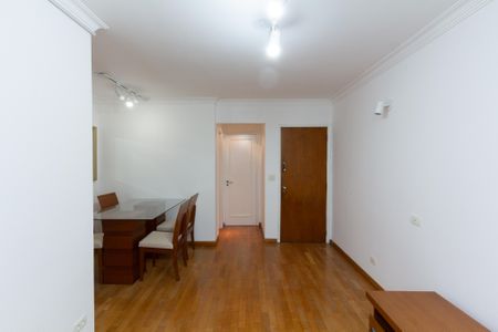 Sala de apartamento à venda com 3 quartos, 76m² em Indianópolis, São Paulo