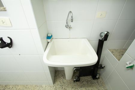 Apartamento à venda com 76m², 3 quartos e 1 vaga Apartamento à venda com 76m², 3 quartos e 1 vagaÁrea de Serviço