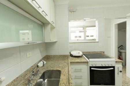 Apartamento à venda com 76m², 3 quartos e 1 vaga Apartamento à venda com 76m², 3 quartos e 1 vagaCozinha