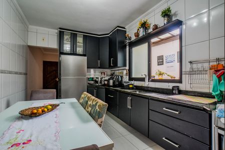 Apartamento para alugar com 114m², 3 quartos e 2 vagas Apartamento para alugar com 114m², 3 quartos e 2 vagasCozinha