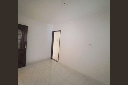 Casa à venda com 252m², 5 quartos e 2 vagasSala