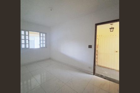 Sala de casa à venda com 5 quartos, 252m² em Jardim D’abril, Osasco