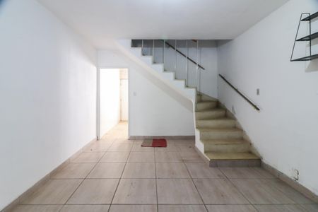 Sala de casa à venda com 2 quartos, 109m² em Jardim Sarah, São Paulo