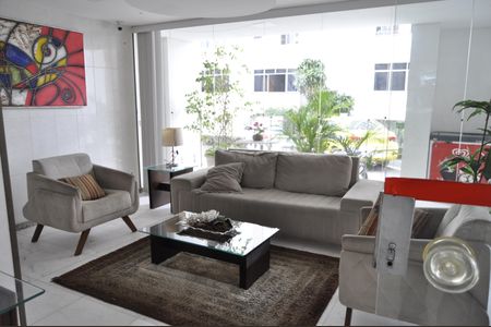 Apartamento à venda com 55m², 2 quartos e 1 vagaÁrea comum