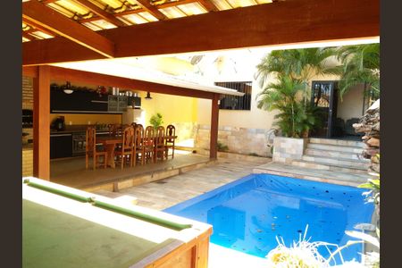 Casa à venda com 511m², 4 quartos e 4 vagas Casa à venda com 511m², 4 quartos e 4 vagasFoto 17