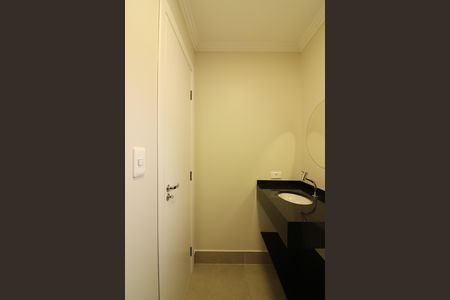 Banheiro Social de kitnet/studio para alugar com 1 quarto, 29m² em Centro, São Bernardo do Campo