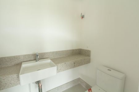 Apartamento à venda com 175m², 3 quartos e 3 vagasLavabo