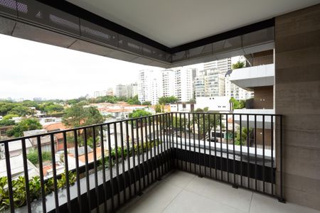 Apartamento à venda com 175m², 3 quartos e 3 vagasSuíte 1 varanda