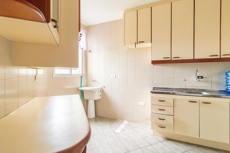 Apartamento para alugar com 68m², 3 quartos e 1 vaga Apartamento para alugar com 68m², 3 quartos e 1 vagaCozinha e Área de Serviço