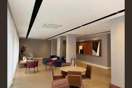 Studio para alugar com 27m², 1 quarto e sem vaga Studio para alugar com 27m², 1 quarto e sem vagaCoworking