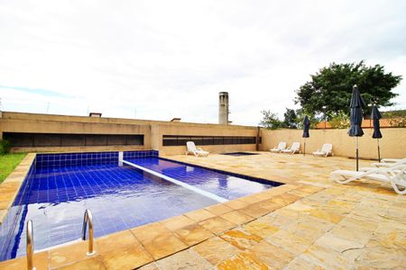 Apartamento para alugar com 52m², 2 quartos e 1 vagaÁrea comum - Piscina
