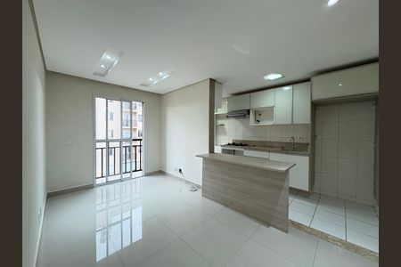 Sala de apartamento para alugar com 2 quartos, 52m² em Parque Erasmo Assunção, Santo André