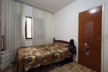 Casa à venda com 105m², 2 quartos e 2 vagasQuarto 2