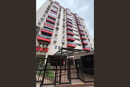 Fachada de apartamento para alugar com 1 quarto, 88m² em Ponta da Praia, Santos