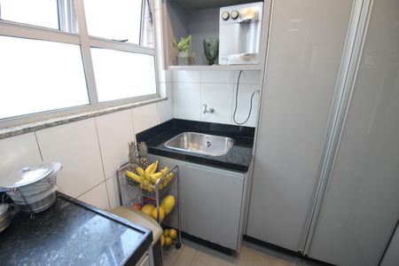 Apartamento à venda com 162m², 4 quartos e 3 vagasCozinha