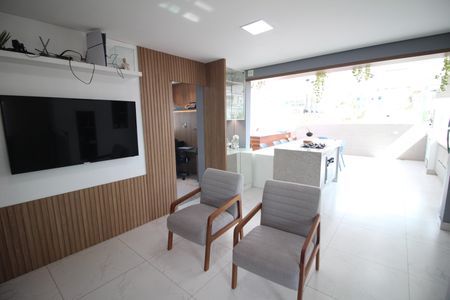 Apartamento à venda com 162m², 4 quartos e 3 vagasSala 2