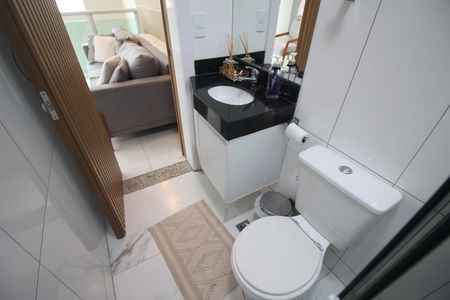 Apartamento à venda com 162m², 4 quartos e 3 vagasBanheiro 2