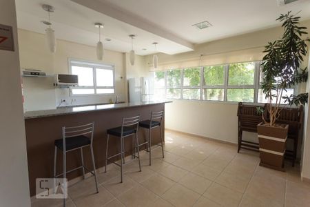Apartamento para alugar com 54m², 2 quartos e 1 vaga Apartamento para alugar com 54m², 2 quartos e 1 vagaÁrea comum - Salão de festas