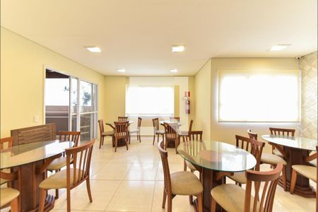 Apartamento para alugar com 54m², 2 quartos e 1 vaga Apartamento para alugar com 54m², 2 quartos e 1 vagaÁrea comum - Salão de festas