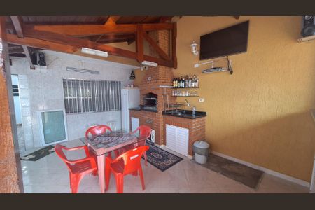 Casa para alugar com 185m², 3 quartos e 2 vagasChurrasqueira