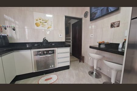 Casa para alugar com 185m², 3 quartos e 2 vagasCozinha