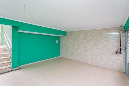 Casa à venda com 240m², 2 quartos e 2 vagasGaragem