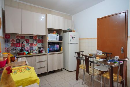 Apartamento para alugar com 89m², 3 quartos e sem vagaCozinha
