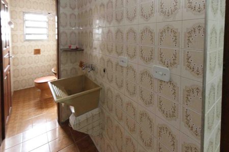 Casa para alugar com 150m², 2 quartos e 1 vaga Casa para alugar com 150m², 2 quartos e 1 vagaÁrea de Serviço