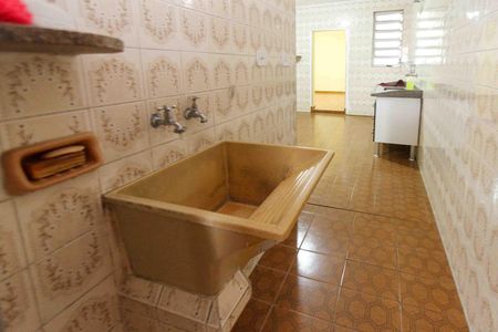 Casa para alugar com 150m², 2 quartos e 1 vaga Casa para alugar com 150m², 2 quartos e 1 vagaÁrea de Serviço