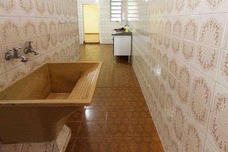 Casa para alugar com 150m², 2 quartos e 1 vaga Casa para alugar com 150m², 2 quartos e 1 vagaÁrea de Serviço