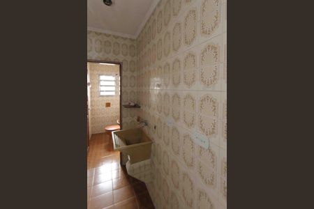 Casa para alugar com 150m², 2 quartos e 1 vaga Casa para alugar com 150m², 2 quartos e 1 vagaÁrea de Serviço