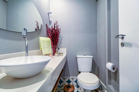 Apartamento à venda com 234m², 4 quartos e 3 vagasLavabo