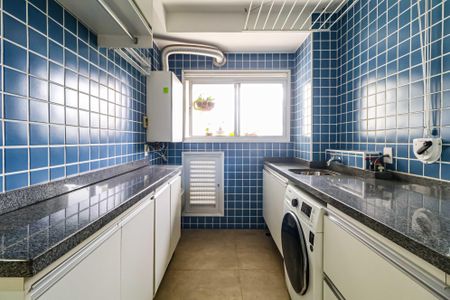 Apartamento à venda com 234m², 4 quartos e 3 vagasLavanderia