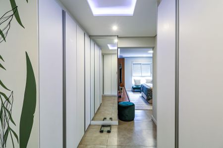 Apartamento à venda com 234m², 4 quartos e 3 vagasSuite 01 - Closet