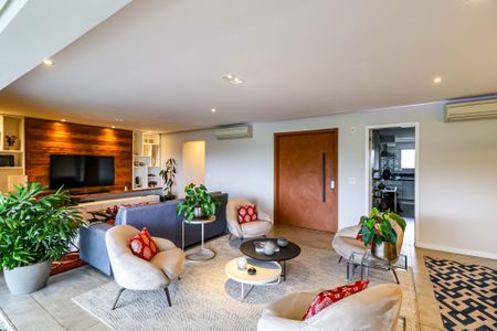 Apartamento à venda com 234m², 4 quartos e 3 vagasSala