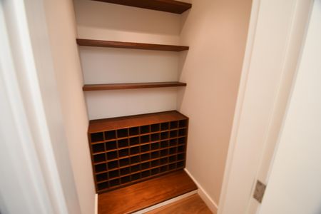 Apartamento à venda com 450m², 4 quartos e 4 vagasAdega