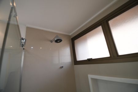 Apartamento à venda com 450m², 4 quartos e 4 vagasBanheiro Suíte 3
