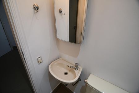 Apartamento à venda com 450m², 4 quartos e 4 vagasBanheiro de serviço