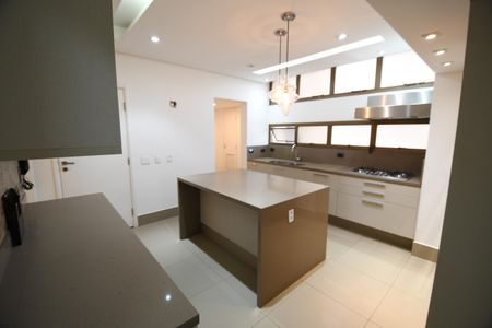 Apartamento à venda com 450m², 4 quartos e 4 vagasCozinha